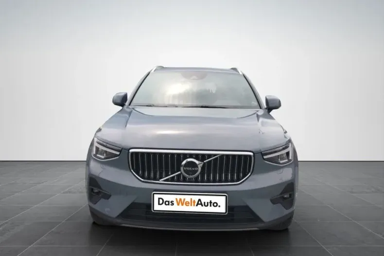 Volvo XC40 din 2022 cu 29.247 km - oferta VOL132427 - foto 4