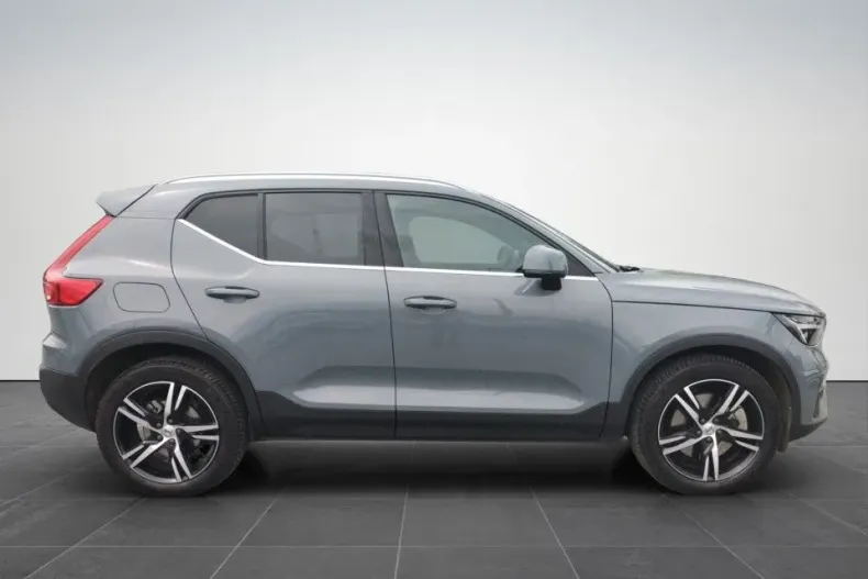 Volvo XC40 din 2022 cu 29.247 km - oferta VOL132427 - foto 7