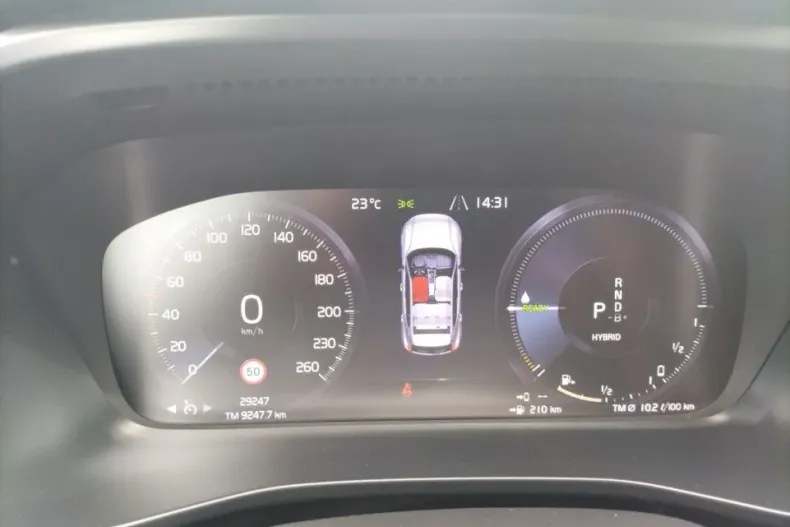 Volvo XC40 din 2022 cu 29.247 km - oferta VOL132427 - foto 11