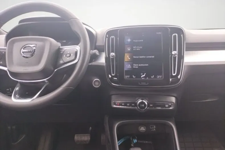 Volvo XC40 din 2022 cu 29.247 km - oferta VOL132427 - foto 15
