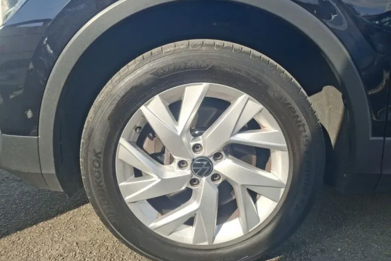 Volkswagen Tiguan din 2021 cu 98.254 km - oferta VOL132429 - foto 19