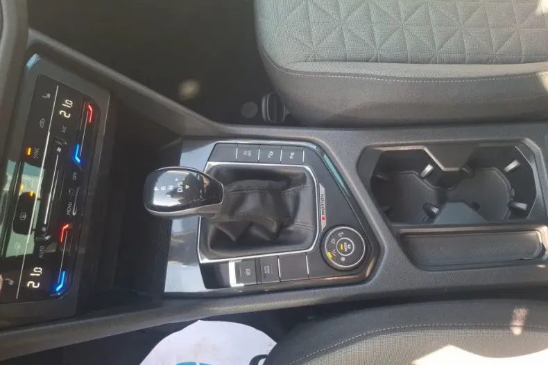 Volkswagen Tiguan din 2021 cu 98.254 km - oferta VOL132429 - foto 21