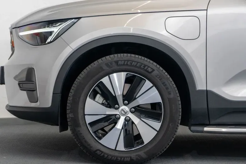 Volvo XC40 din 2023 cu 11.000 km - oferta VOL132430 - foto 9