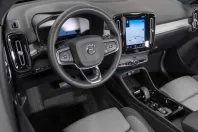 Volvo XC40 din 2023 cu 11.000 km - oferta VOL132430 - foto 12