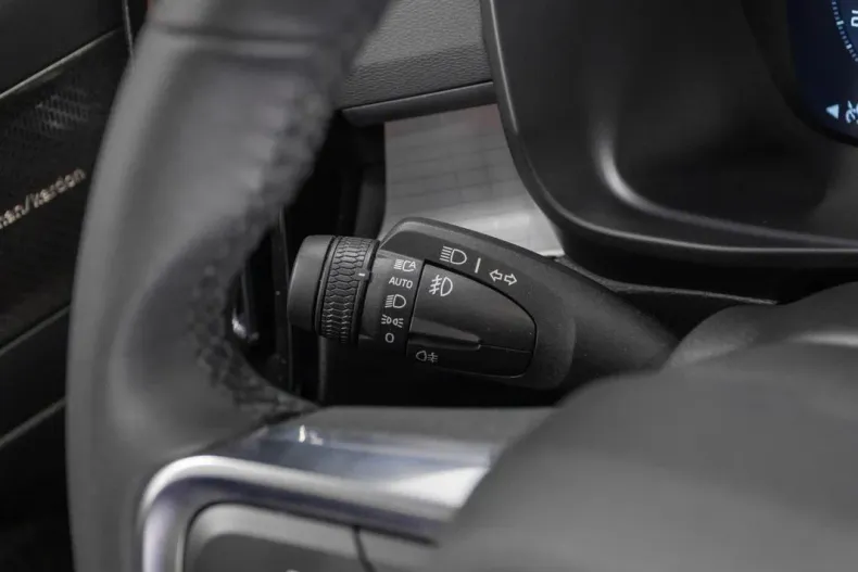 Volvo XC40 din 2023 cu 11.000 km - oferta VOL132430 - foto 16