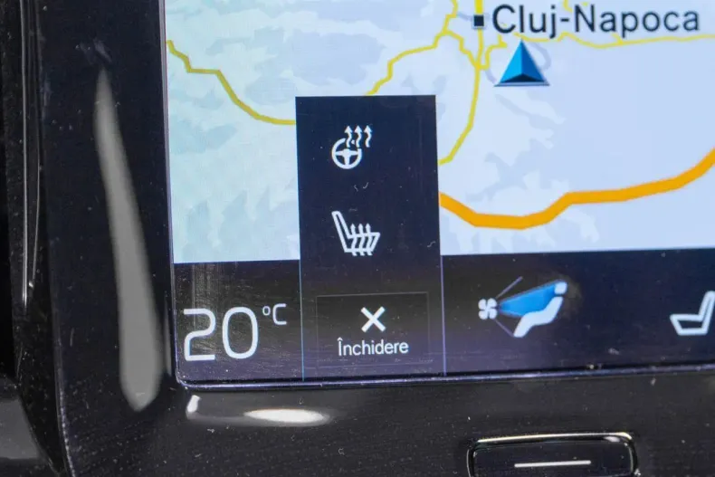 Volvo XC40 din 2023 cu 11.000 km - oferta VOL132430 - foto 20