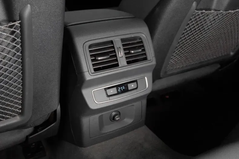 Audi Q5 din 2023 cu 58.000 km - oferta AUD132431 - foto 31