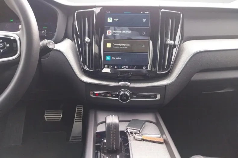 Volvo XC60 din 2021 cu 62.500 km - oferta VOL132433 - foto 15