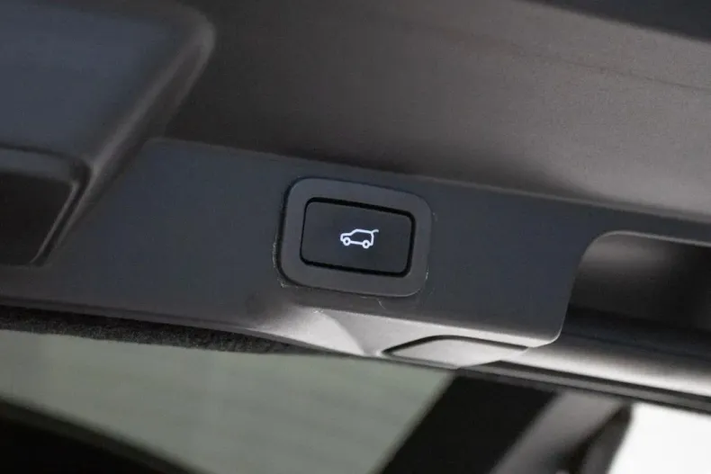 Land Rover Range Rover Sport din 2019 cu 140.800 km - oferta LAN132435 - foto 7