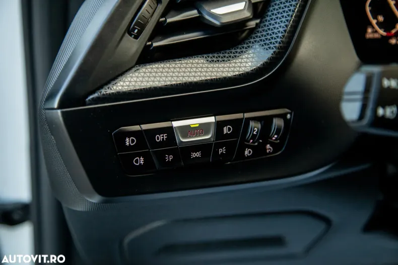 BMW Seria 1 din 2020 cu 141.100 km - oferta BMW132443 - foto 37