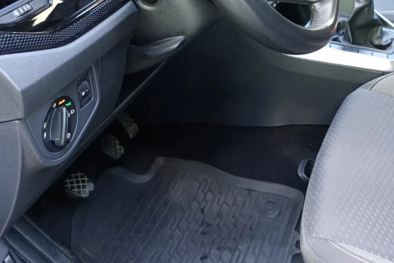 Volkswagen Taigo din 2023 cu 16.000 km - oferta VOL132474 - foto 15