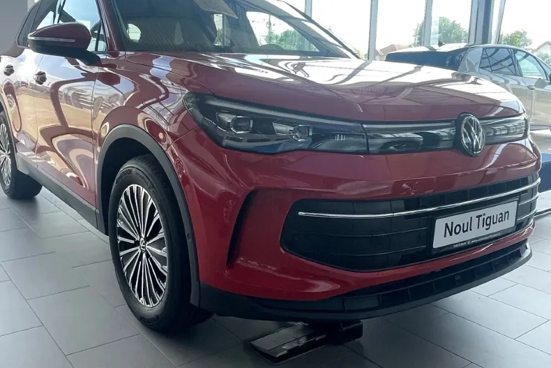 Volkswagen Tiguan din 2025 cu 8 km - oferta VOL132475 - foto 6