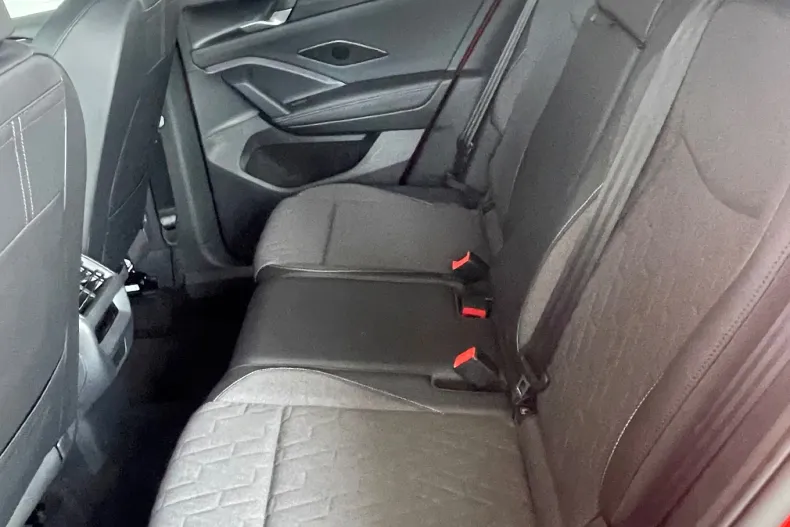 Volkswagen Tiguan din 2025 cu 8 km - oferta VOL132475 - foto 7