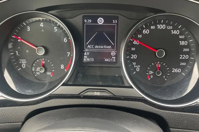 Volkswagen Passat din 2020 cu 61.500 km - oferta VOL132476 - foto 5