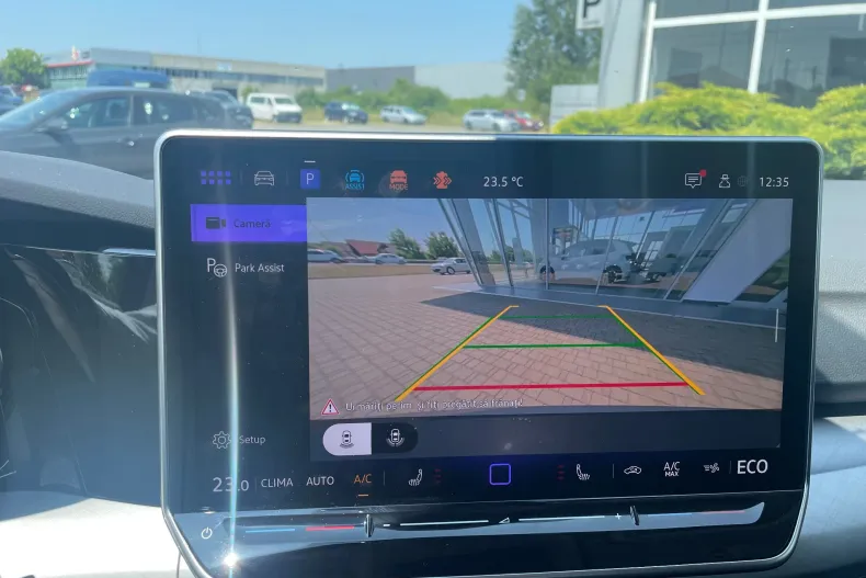 Volkswagen Golf din 2025 cu 3.700 km - oferta VOL132478 - foto 15