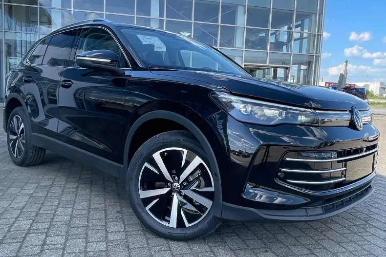 Volkswagen Tiguan din 2025 cu 8 km - oferta VOL132481 - foto 1