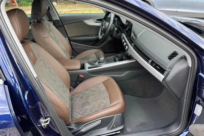 Audi A4 din 2021 cu 127.161 km - oferta AUD132485 - foto 22