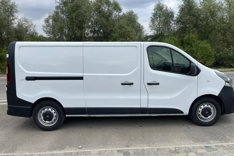 Opel Vivaro din 2019 cu 118.600 km - oferta OPE132493 - foto 11