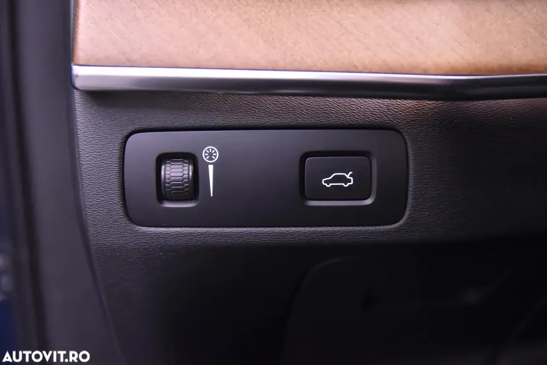 Volvo XC90 din 2022 cu 114.508 km - oferta VOL132498 - foto 16