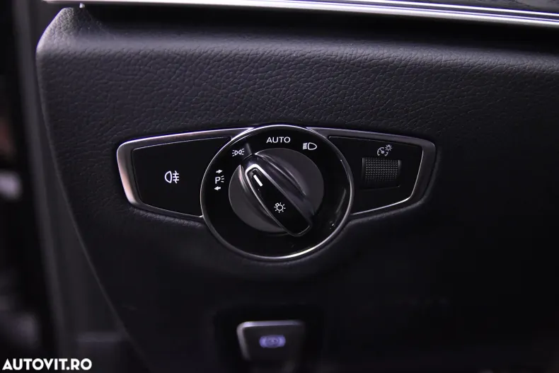 Mercedes-Benz E din 2023 cu 35.411 km - oferta MER132503 - foto 16