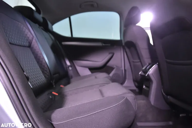 Skoda Superb din 2021 cu 62.670 km - oferta SKO132505 - foto 12