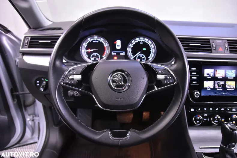 Skoda Superb din 2021 cu 62.670 km - oferta SKO132505 - foto 16