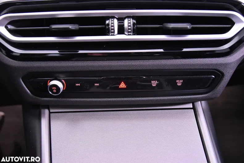 BMW Seria 3 din 2023 cu 87.150 km - oferta BMW132509 - foto 17