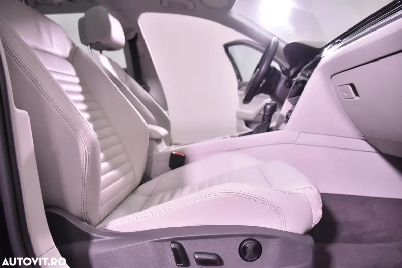 Volkswagen Passat din 2020 cu 149.657 km - oferta VOL132517 - foto 11