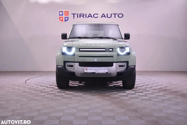 Land Rover Defender din 2022 cu 9.913 km - oferta LAN132528 - foto 8
