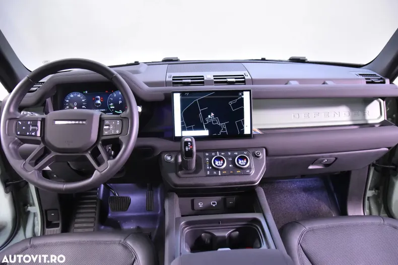 Land Rover Defender din 2022 cu 9.913 km - oferta LAN132528 - foto 9