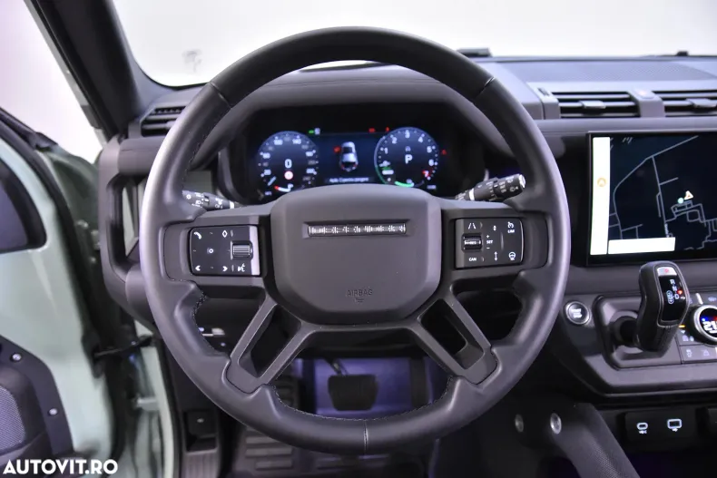 Land Rover Defender din 2022 cu 9.913 km - oferta LAN132528 - foto 15