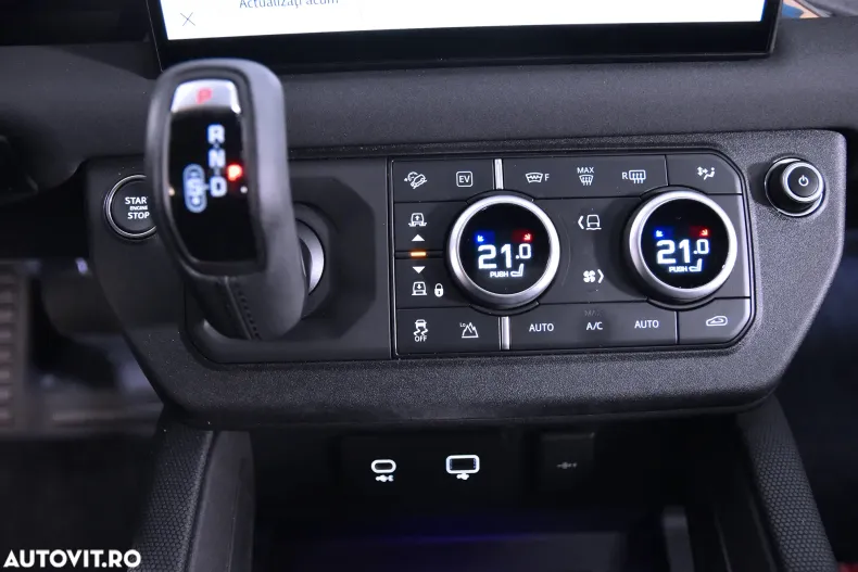 Land Rover Defender din 2022 cu 9.913 km - oferta LAN132528 - foto 16
