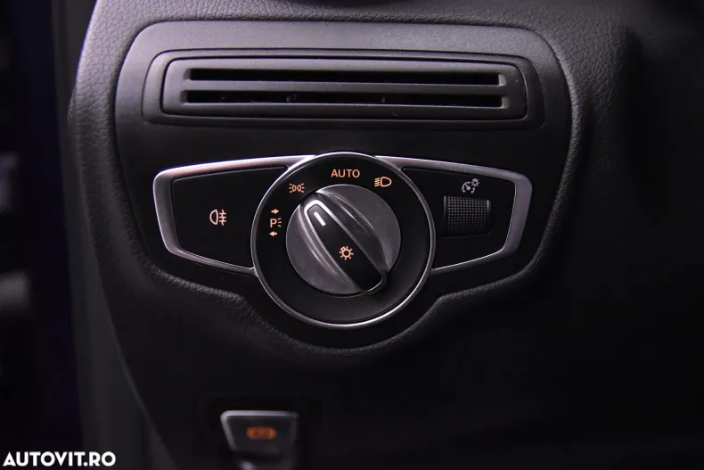 Mercedes-Benz GLC din 2020 cu 138.843 km - oferta MER132535 - foto 15