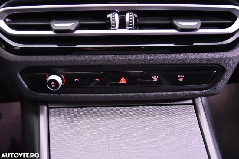 BMW Seria 3 din 2023 cu 68.234 km - oferta BMW132540 - foto 18