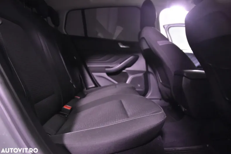 Ford Focus din 2020 cu 98.279 km - oferta FOR132553 - foto 12