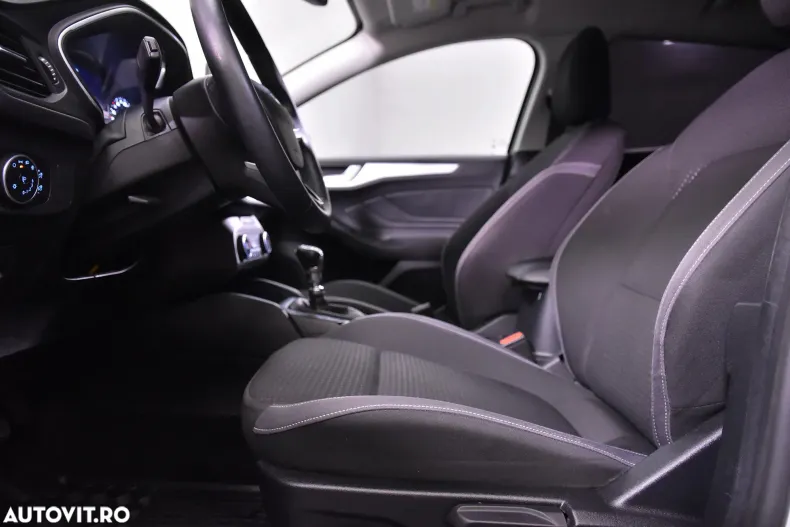Ford Focus din 2020 cu 98.279 km - oferta FOR132553 - foto 21