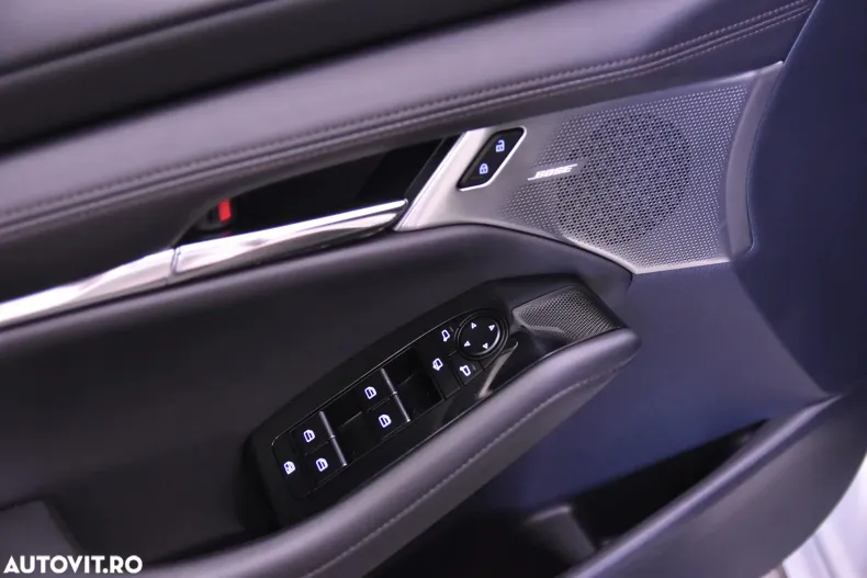 Mazda 3 din 2019 cu 150.760 km - oferta MAZ132555 - foto 14