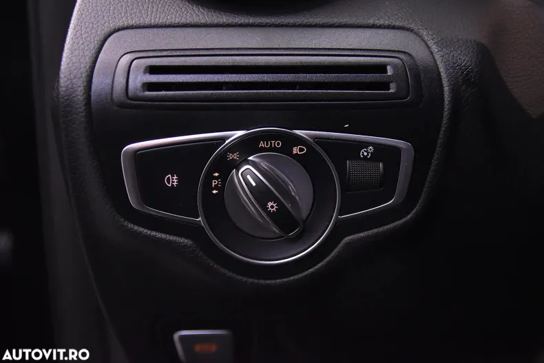 Mercedes-Benz GLC din 2020 cu 132.455 km - oferta MER132574 - foto 15