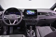 Volkswagen T-Roc din 2023 cu 32.395 km - oferta VOL132582 - foto 9