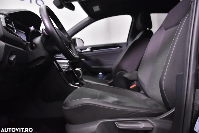 Volkswagen T-Roc din 2023 cu 32.395 km - oferta VOL132582 - foto 21