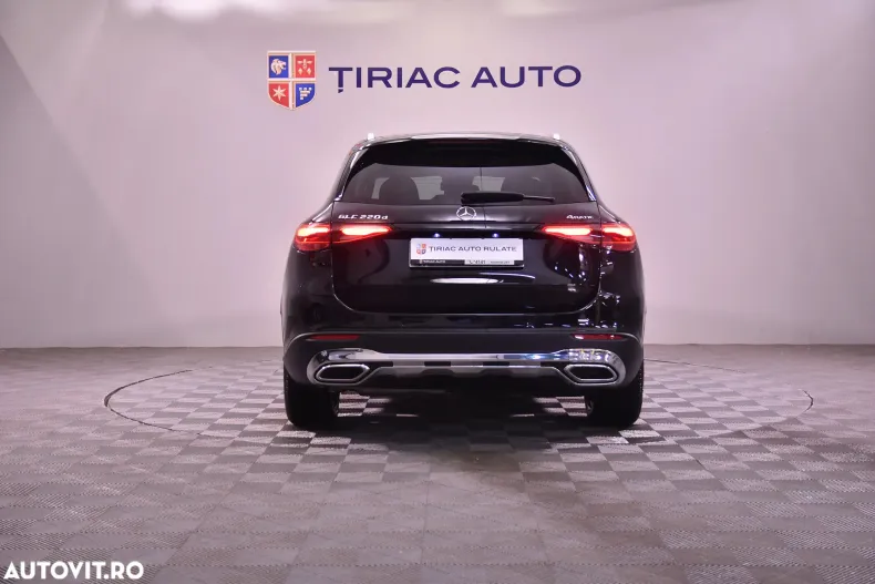 Mercedes-Benz GLC din 2023 cu 119.576 km - oferta MER132588 - foto 4