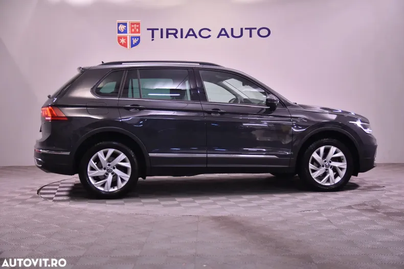 Volkswagen Tiguan din 2023 cu 73.980 km - oferta VOL132604 - foto 6