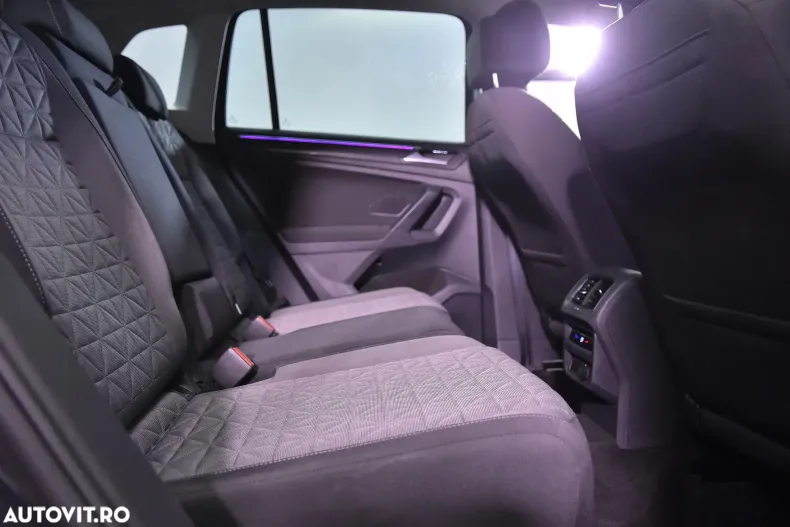 Volkswagen Tiguan din 2023 cu 73.980 km - oferta VOL132604 - foto 12