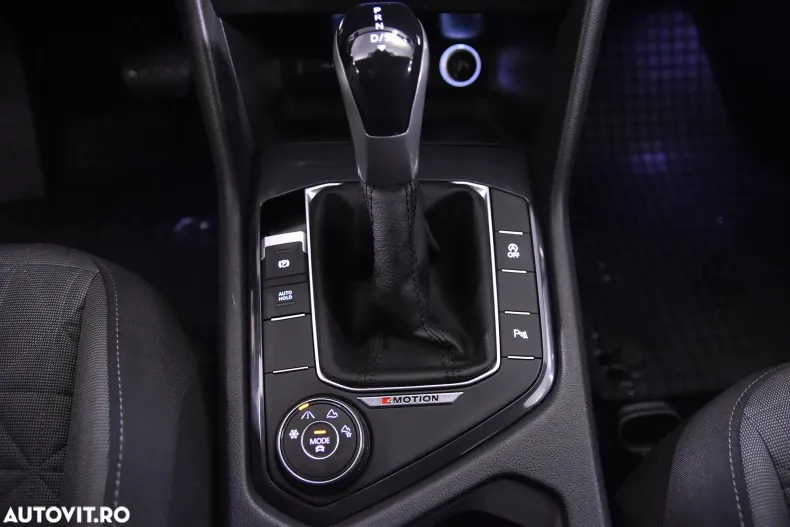 Volkswagen Tiguan din 2023 cu 73.980 km - oferta VOL132604 - foto 16