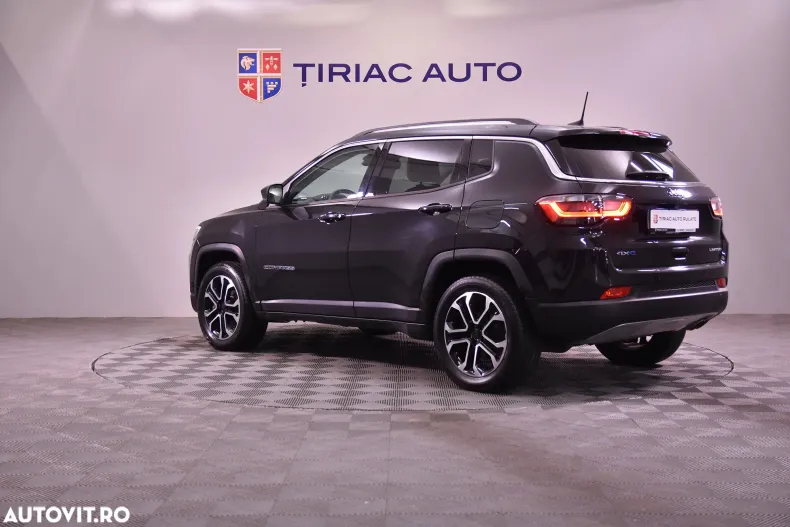 Jeep Compass din 2021 cu 44.165 km - oferta JEE132611 - foto 3