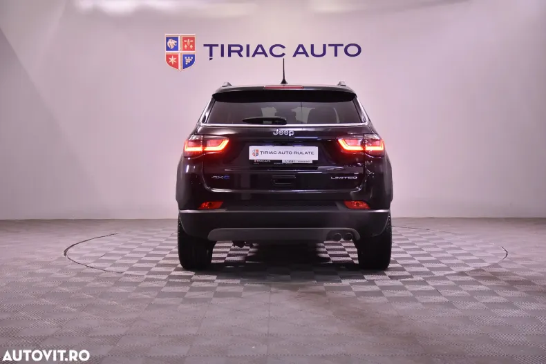 Jeep Compass din 2021 cu 44.165 km - oferta JEE132611 - foto 4