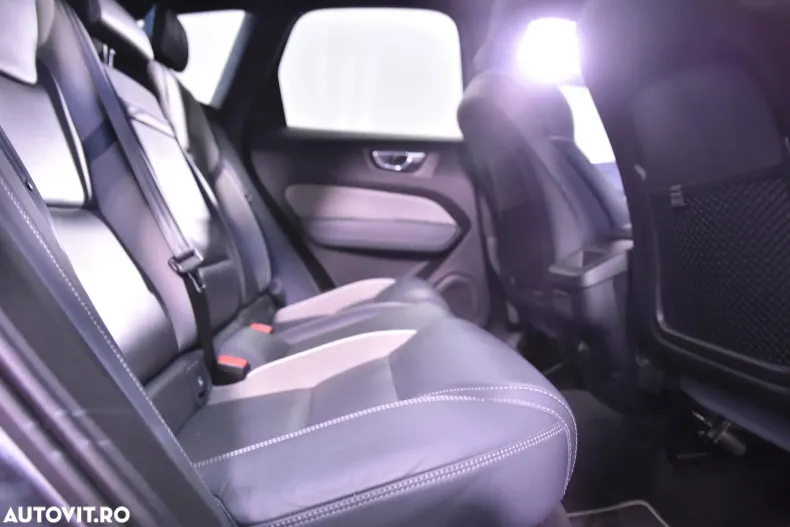 Volvo XC60 din 2020 cu 147.127 km - oferta VOL132616 - foto 12