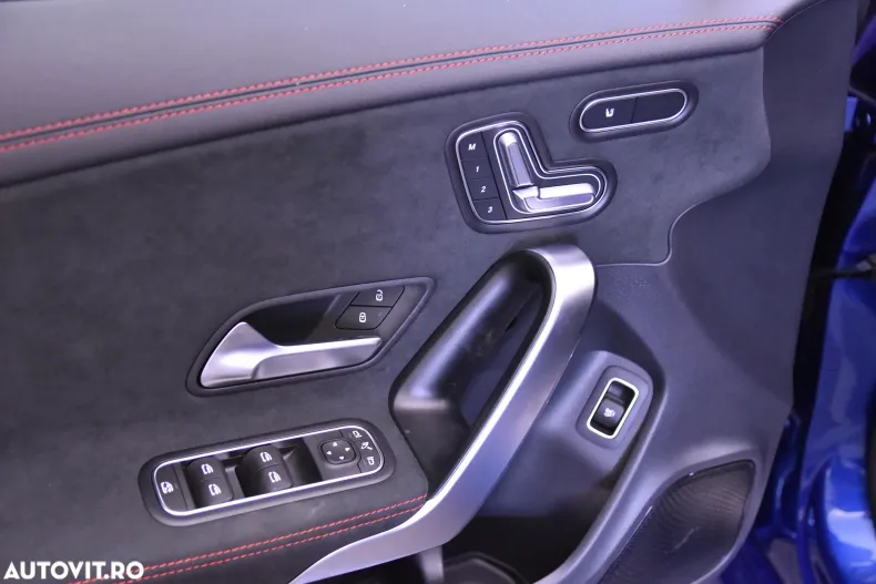 Mercedes-Benz CLA din 2024 cu 11.270 km - oferta MER132617 - foto 15