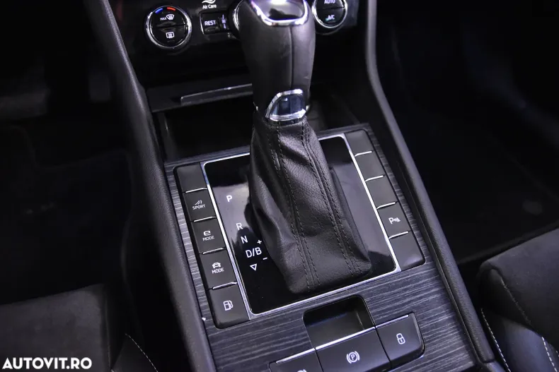 Skoda Superb din 2021 cu 111.915 km - oferta SKO132622 - foto 17