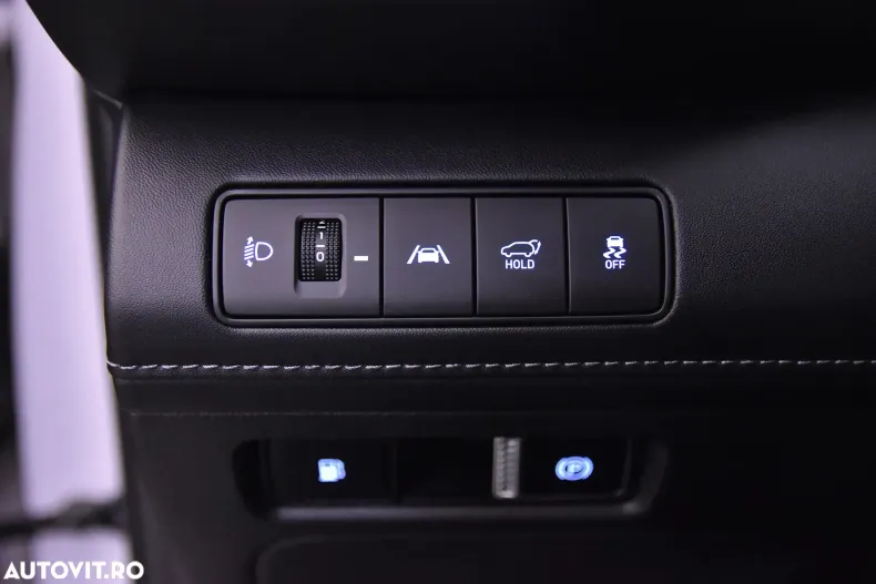 Hyundai SANTA FE din 2021 cu 49.388 km - oferta HYU132623 - foto 16